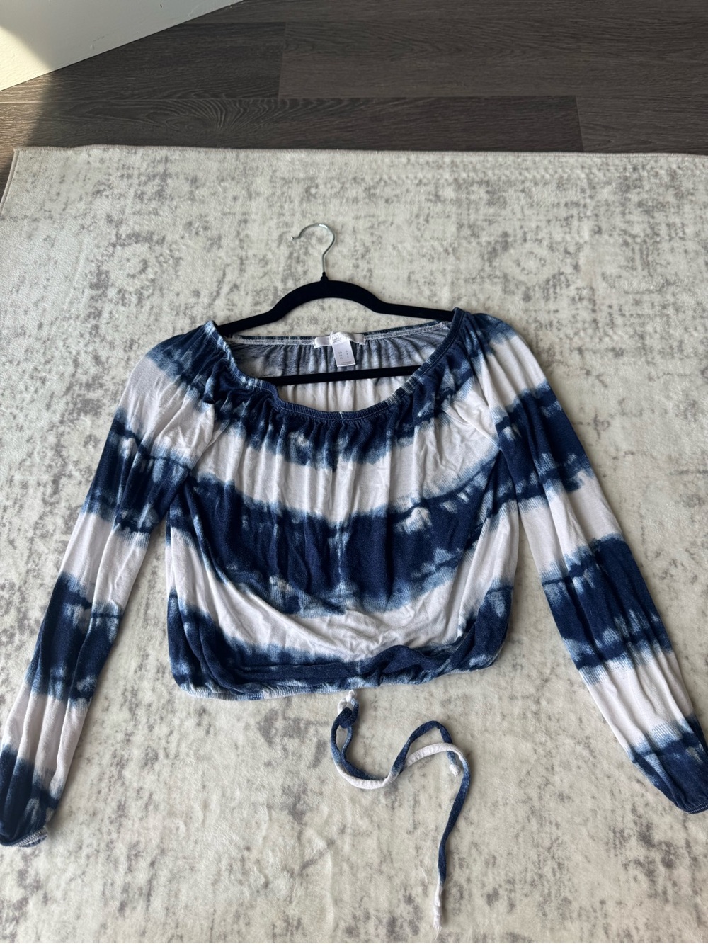 Streetwear Society Navy and White Tie-Dye Off-Shoulder Crop Top